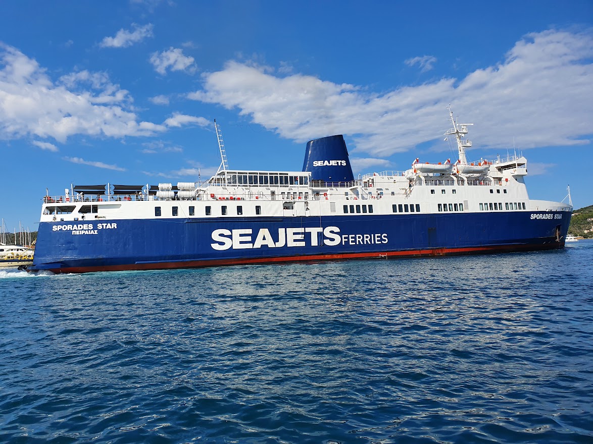 SeaJets Sporades Star ferry at Skiathos port